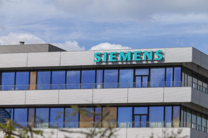 Siemens to axe 1 100 jobs in germany